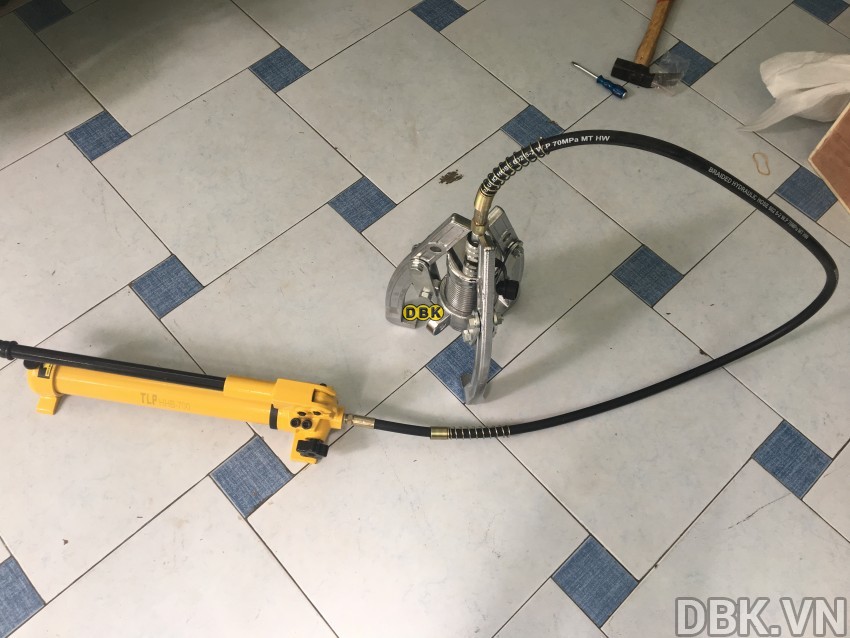 Cáº£o thá»§y lá»±c bÆ¡m rá»i 5 táº¥n Äá» má» max 200 mm TLP HHL-5F (with hand pump HHB-700C)