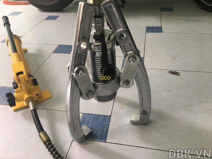 cao-thuy-luc-bom-roi-5-tan-do-mo-max-200-mm-tlp-hhl-5f-with-hand-pump-hhb-700c-10.jpeg