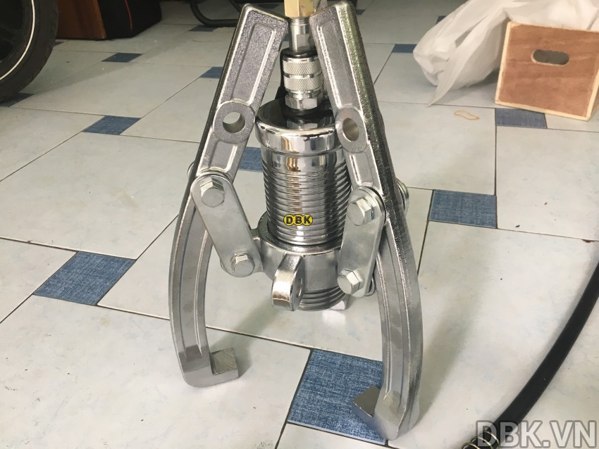 cao-thuy-luc-bom-roi-5-tan-do-mo-max-200-mm-tlp-hhl-5f-with-hand-pump-hhb-700c-7.jpeg